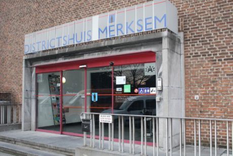 Фотобудка в Merksem, Burgemeester Jozef Nolfplein 1, Districtshuis