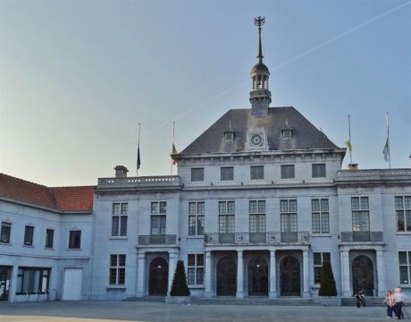 Fotohokje in Ronse, Grote Markt 12, Stadhuis