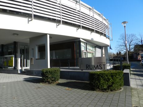 <b>Rumst</b><br />
Koningin Astridplein 12,<br /><i>Gemeentehuis</i> Fotohokje in Rumst, Koningin Astridplein 12, Gemeentehuis